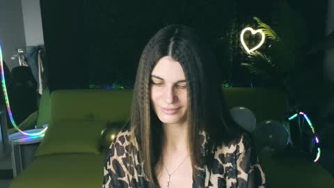 Snapshot of emilytucker chatting on 17, 1, 2025 Emily online show from 17, 1, 2025