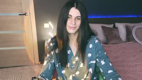 Snapshot of emilytucker chatting on 26, 1, 2025 Emily online show from 26, 1, 2025