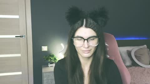 Snapshot of emilytucker chatting on 9, 2, 2025 Emily online show from 9, 2, 2025