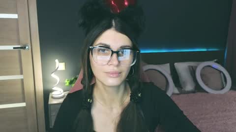 Snapshot of emilytucker chatting on 12, 2, 2025 Emily online show from 12, 2, 2025