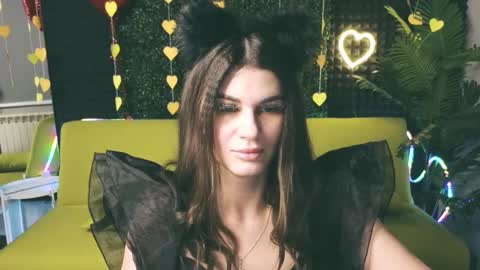 Snapshot of emilytucker chatting on 17, 2, 2025 Emily online show from 17, 2, 2025