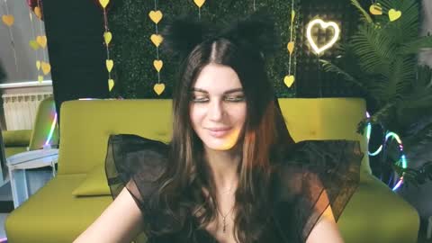 Snapshot of emilytucker chatting on 17, 2, 2025 Emily online show from 17, 2, 2025