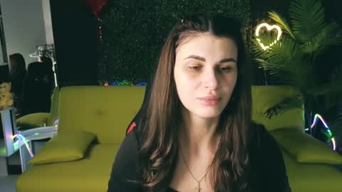 Snapshot of emilytucker chatting on 24, 2, 2025 Emily online show from 24, 2, 2025