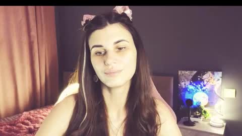 Snapshot of emilytucker chatting on 28, 9, 2025 Emily online show from 28, 9, 2025