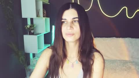 Snapshot of emilytucker chatting on 5, 10, 2025 Emily online show from 5, 10, 2025