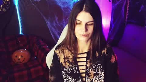 Snapshot of emilytucker chatting on 1, 11, 2025 Emily online show from 1, 11, 2025