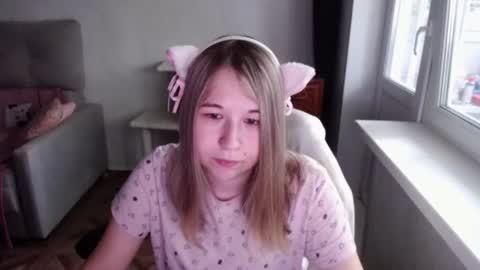 emilyway online show from 20, 6, 2026