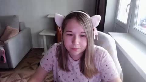 emilyway online show from 10, 7, 2026