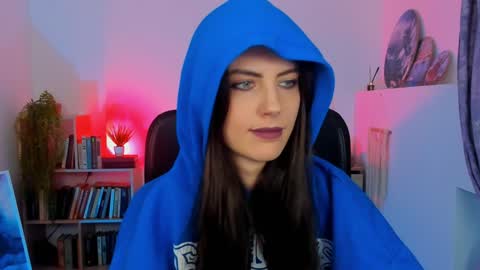 Emily online show from 9, 12, 2024