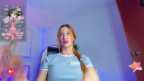 Snapshot of emilywillis8 chatting on 5, 11, 2025 E M I L Y online show from 5, 11, 2025