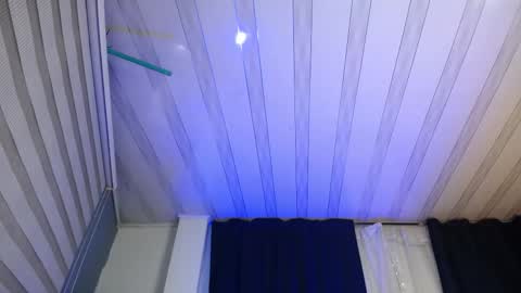 Snapshot of emilyy05_ chatting on 16, 11, 2025 Emily online show from 16, 11, 2025