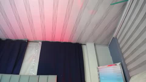 Snapshot of emilyy05_ chatting on 7, 1, 2026 Emily online show from 7, 1, 2026