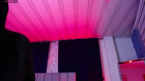 Snapshot of emilyy05_ chatting on 10, 1, 2026 Emily online show from 10, 1, 2026