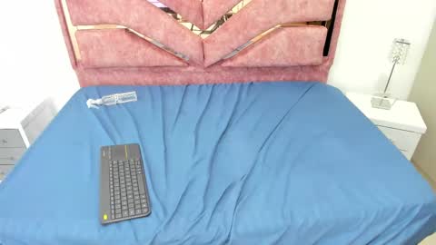 Snapshot of emilyy_cooperr chatting on 7, 2, 2025 emilyy_cooperr online show from 7, 2, 2025