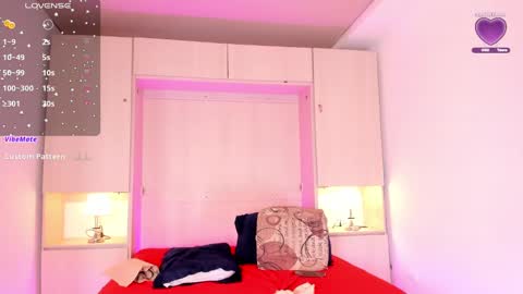 Snapshot of emilyystuart chatting on 12, 2, 2025 Emily online show from 12, 2, 2025