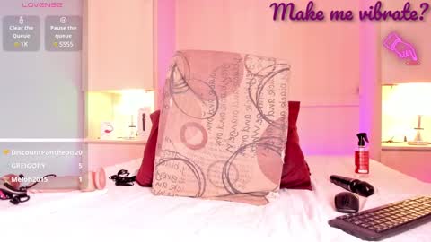 Snapshot of emilyystuart chatting on 1, 3, 2025 Emily online show from 1, 3, 2025