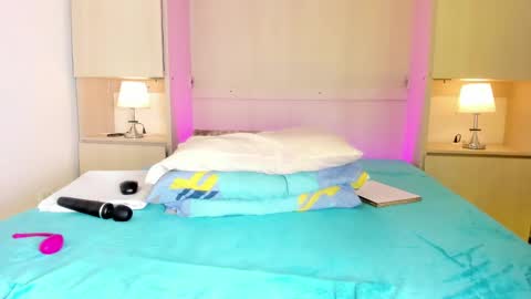 Snapshot of emilyystuart chatting on 19, 9, 2025 Emily online show from 19, 9, 2025