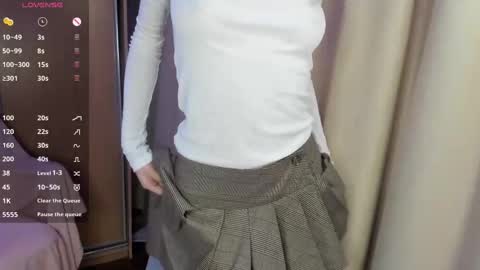 Nadya online show from 2, 3, 2025