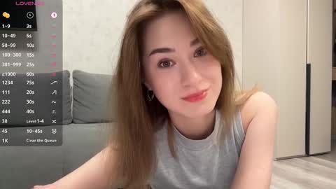 Nadya online show from 5, 10, 2025