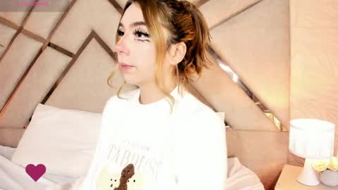 Snapshot of emma__copper chatting on 2, 6, 2026 emaa online show from 2, 6, 2026