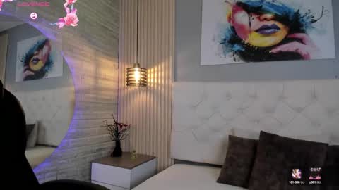 Snapshot of emma__smith01 chatting on 17, 9, 2025 Emma online show from 17, 9, 2025