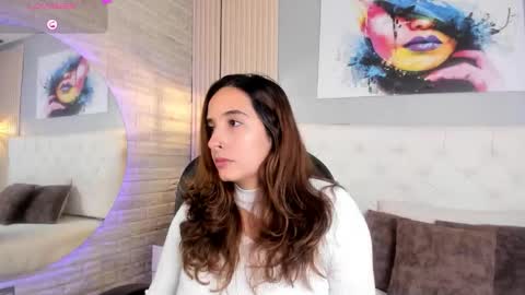 Snapshot of emma__smith01 chatting on 19, 9, 2025 Emma online show from 19, 9, 2025