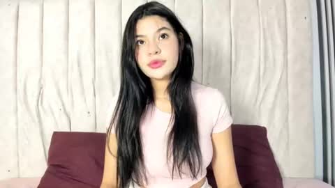 emma_and_aysha online show from 30, 7, 2026