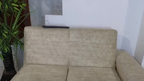 Emma Blue  modelo independiente online show from 9, 9, 2025