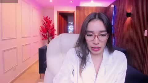 Snapshot of emma_caarter chatting on 4, 7, 2026 emma_caarter online show from 4, 7, 2026