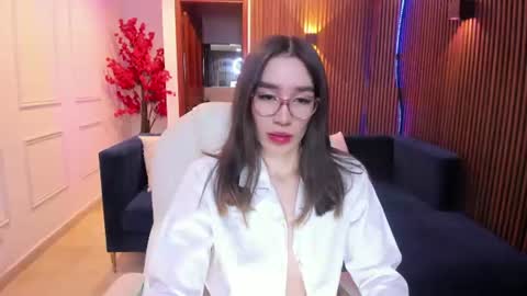 Snapshot of emma_caarter chatting on 10, 7, 2026 emma_caarter online show from 10, 7, 2026