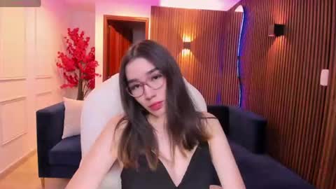Snapshot of emma_caarter chatting on 15, 7, 2026 emma_caarter online show from 15, 7, 2026