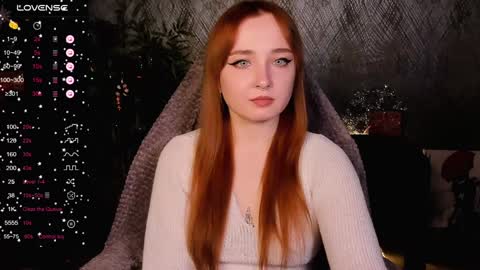 Snapshot of emma_chery chatting on 18, 12, 2024 Emma online show from 18, 12, 2024