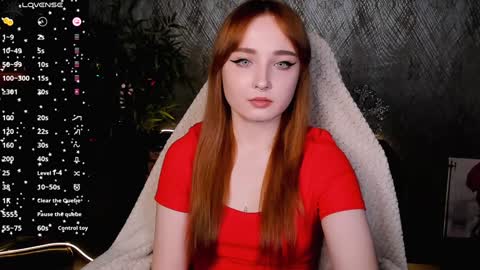 Snapshot of emma_chery chatting on 27, 12, 2024 Emma online show from 27, 12, 2024