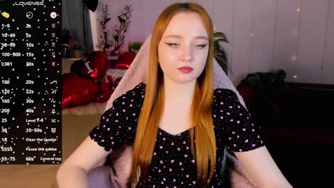 Snapshot of emma_chery chatting on 5, 2, 2025 Emma online show from 5, 2, 2025