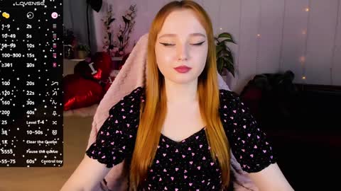 Snapshot of emma_chery chatting on 5, 2, 2025 Emma online show from 5, 2, 2025