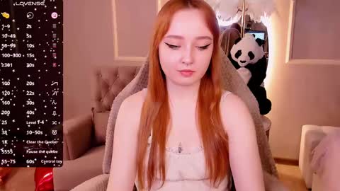 Snapshot of emma_chery chatting on 12, 2, 2025 Emma online show from 12, 2, 2025