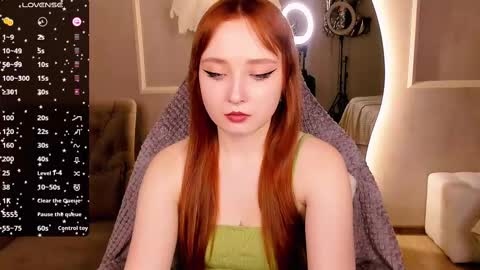 Snapshot of emma_chery chatting on 25, 2, 2025 Emma online show from 25, 2, 2025
