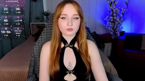 Snapshot of emma_chery chatting on 22, 9, 2025 Emma online show from 22, 9, 2025