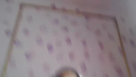 Snapshot of emma_cute_05 chatting on 7, 11, 2025 Emma cute online show from 7, 11, 2025