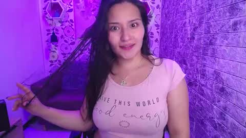 Snapshot of emma_garciaa_ chatting on 15, 2, 2025 emma online show from 15, 2, 2025