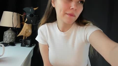 emma_groot online show from 12, 3, 2025
