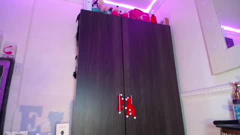 emma online show from 19, 11, 2025