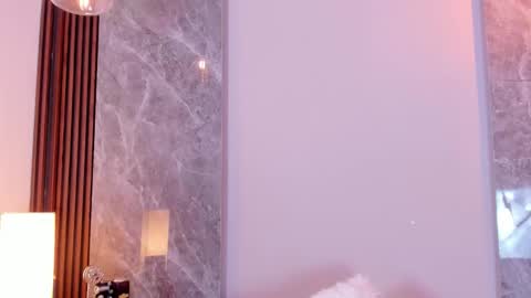 Emma online show from 5, 10, 2025