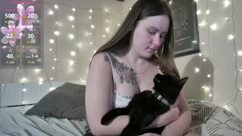 emma_just online show from 3, 4, 2026