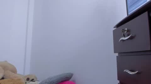 whises lits        online show from 30, 9, 2025