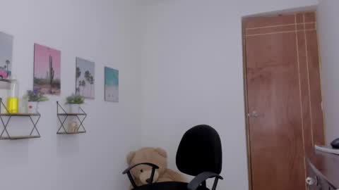 whises lits        online show from 5, 2, 2026