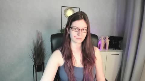 Snapshot of emma_lust94 chatting on 6, 5, 2026 emma online show from 6, 5, 2026