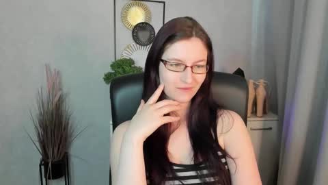 Snapshot of emma_lust94 chatting on 21, 5, 2026 emma online show from 21, 5, 2026