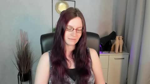 Snapshot of emma_lust94 chatting on 27, 5, 2026 emma online show from 27, 5, 2026