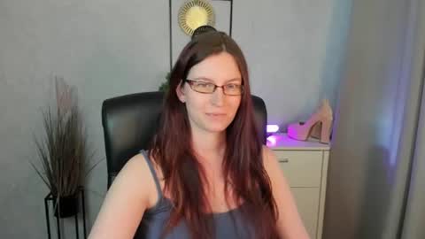 Snapshot of emma_lust94 chatting on 29, 6, 2026 emma online show from 29, 6, 2026